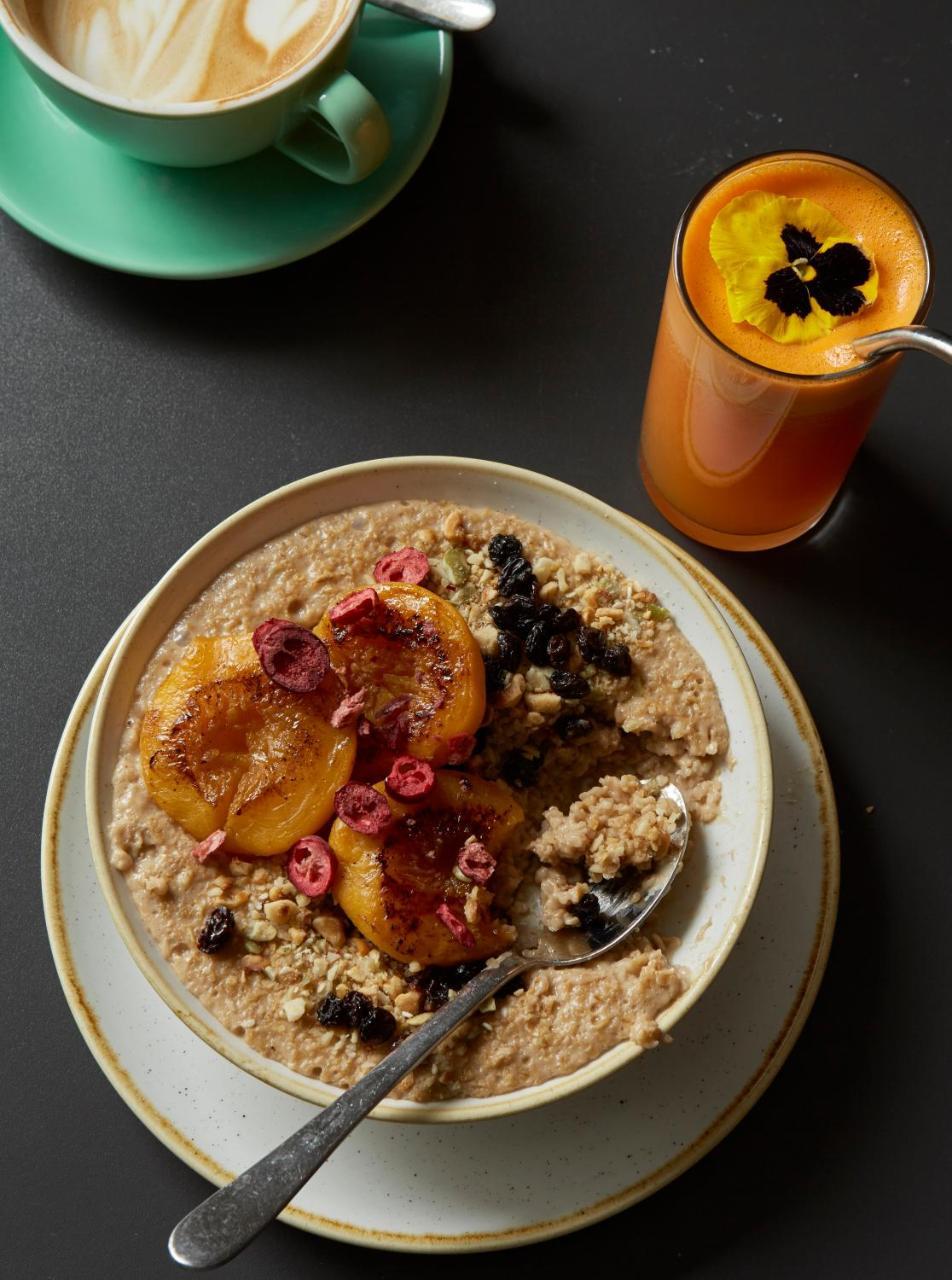 Whitehouse Rye Bed & Breakfast Dış mekan fotoğraf Oatmeal with fruit